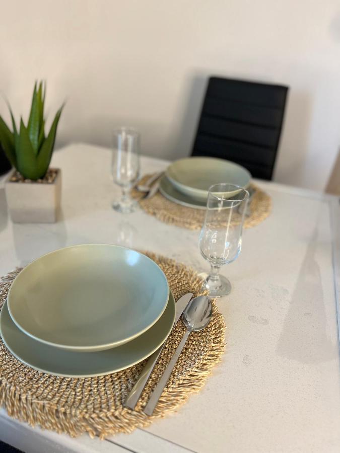 Apartment App Sunny